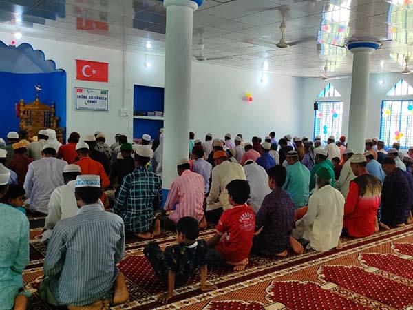 Emine Sütlüoğlu Mescidi