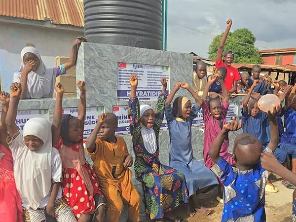 Şadırvanlı Su Kuyusu