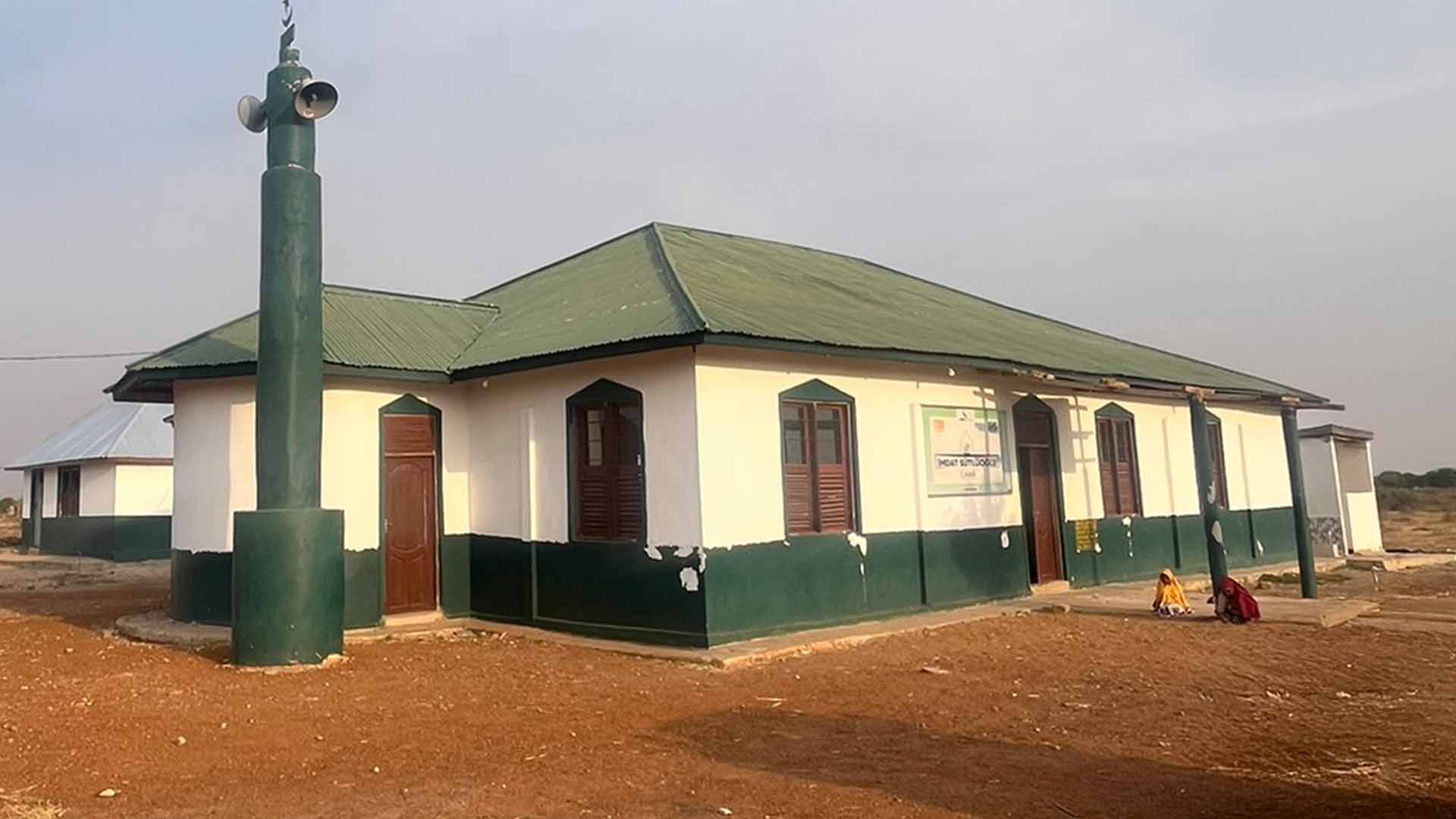 Tanzanya | Su Kuyulu Mescit Ziyareti