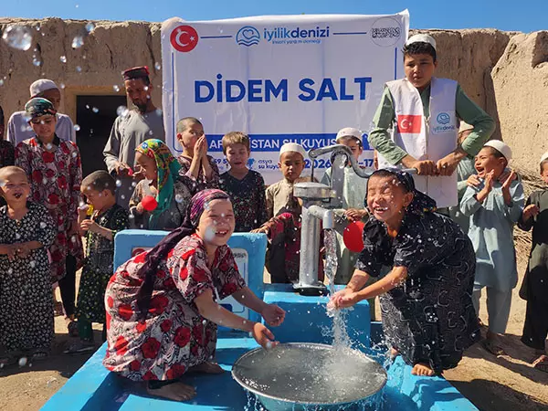 Afganistan Didem Salt Su Kuyusu